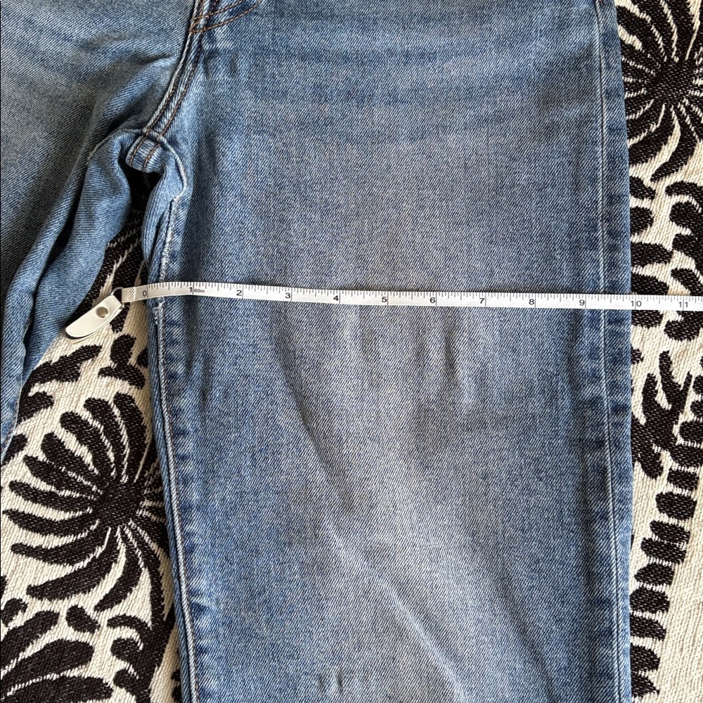 Levi’s Ribcage Straight Jeans - Picture 10 of 10